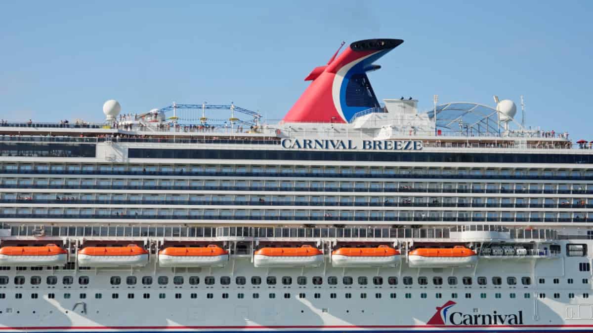 Carnival Cruise Line Sends Extra Reminders Before Spring Break